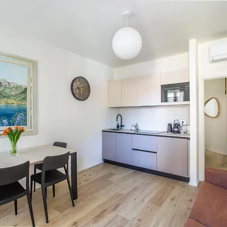 Apartment Lovely With View - Bellagio 15 Min, Free Parking