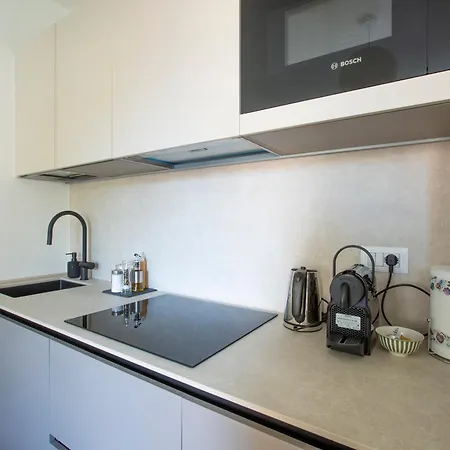 Apartment Lovely With View - Bellagio 15 Min, Free Parking Onno