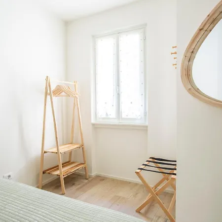 Apartment Lovely With View - Bellagio 15 Min, Free Parking *